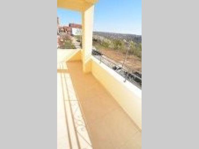 novo uknjiženo useljivo konjarnik 3 (od 1100 do 1200 e m2) besplatni mali oglasi