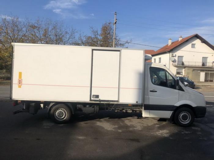 volkswagen crafter hladnjača 2011 godište besplatni mali oglasi