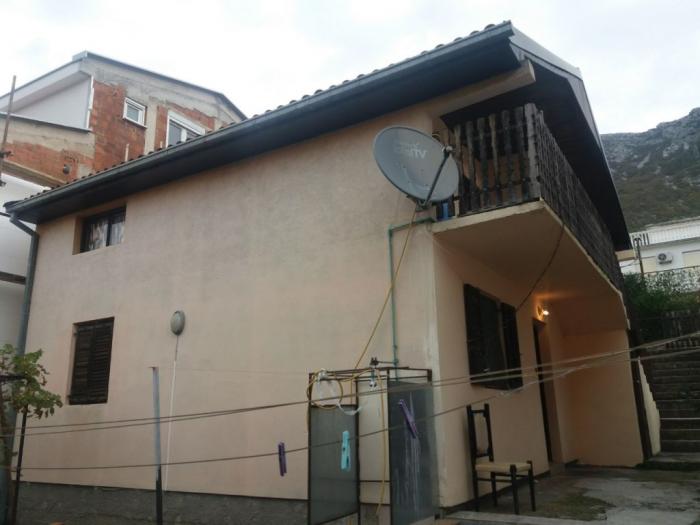 kuća u sutomoru, povoljno, hitno besplatni mali oglasi