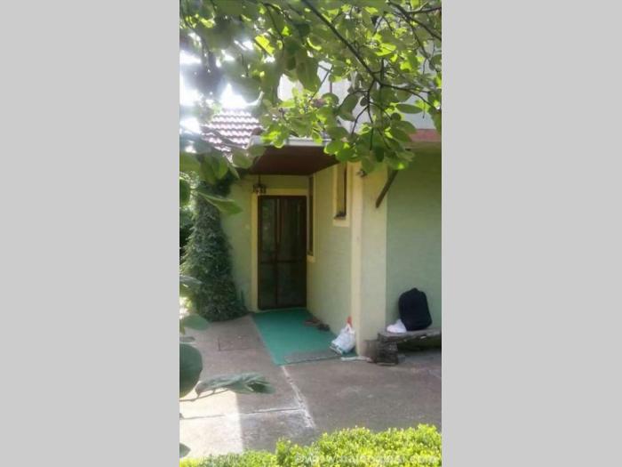 kuća na sprat, 235m2, sa garažom besplatni mali oglasi