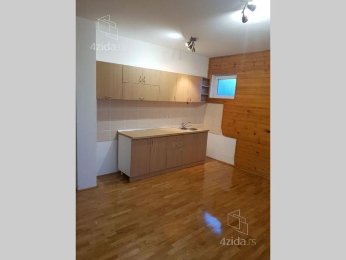 dvoiposoban apartman zlatibor zova besplatni mali oglasi