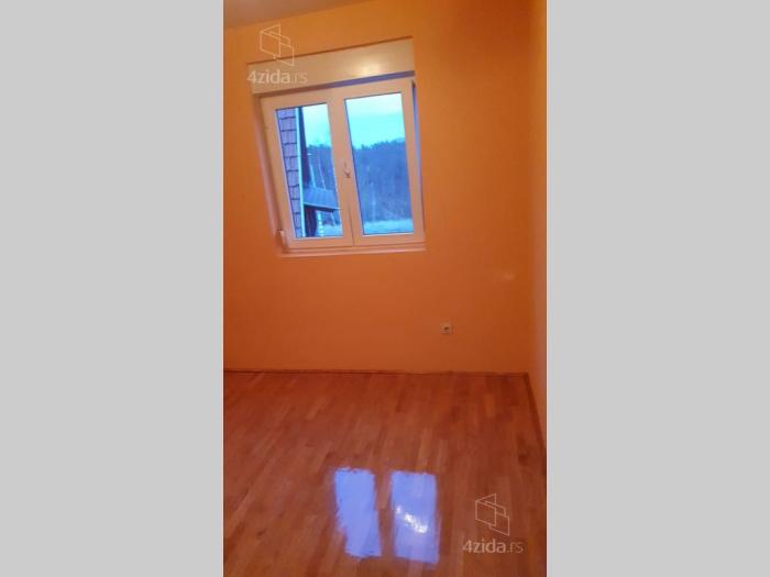 dvoiposoban apartman zlatibor zova besplatni mali oglasi