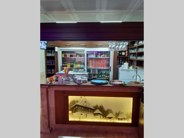 prodajem restoran pink ćevabdžinice na zlatiboru besplatni mali oglasi