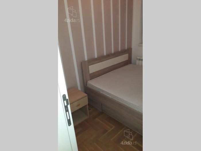 dvoiposoban stan novi beograd jurija gagarina besplatni mali oglasi