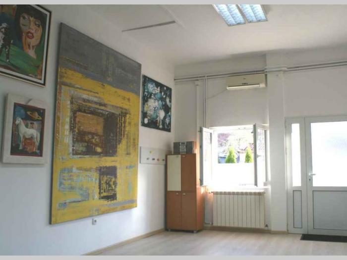 izdajem poslovni prostor novi beograd bežanijska kosa besplatni mali oglasi