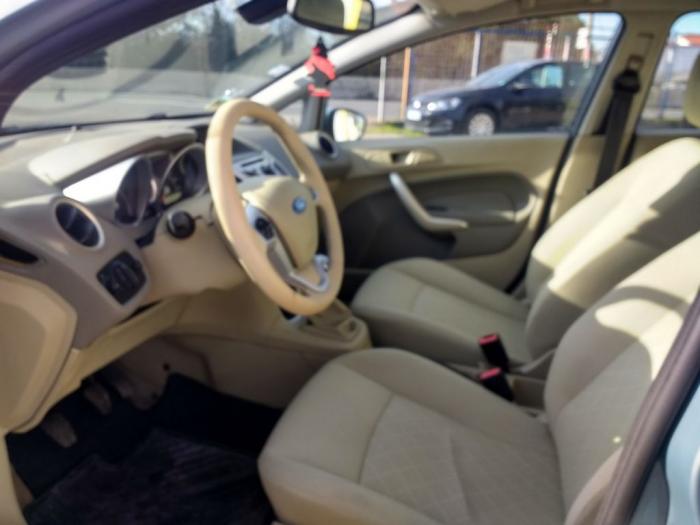 ford fiesta 1 6tdci besplatni mali oglasi