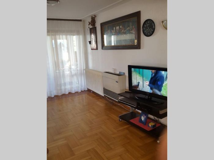 kuća 300m2 na prodaju, beograd avala besplatni mali oglasi
