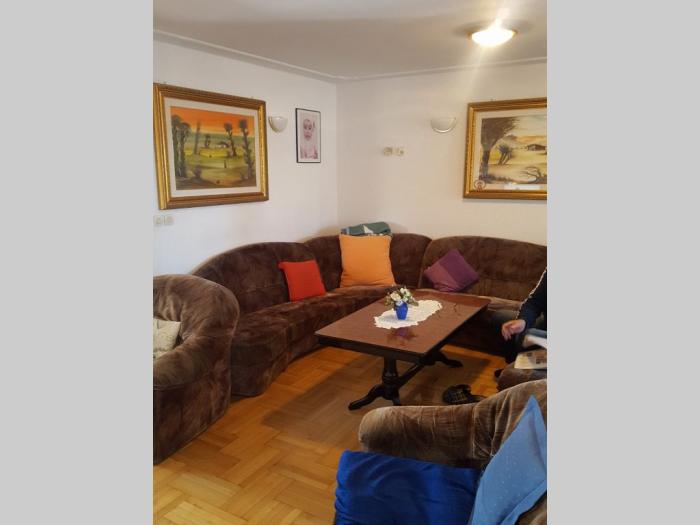 kuća 300m2 na prodaju, beograd avala besplatni mali oglasi
