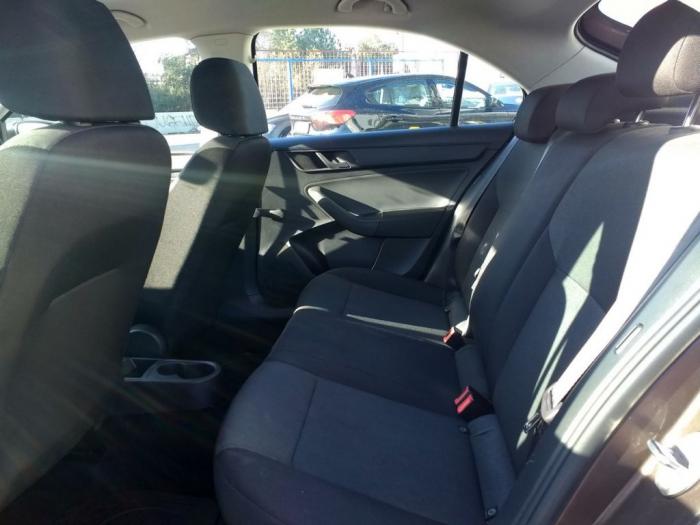škoda rapid 1 2 besplatni mali oglasi