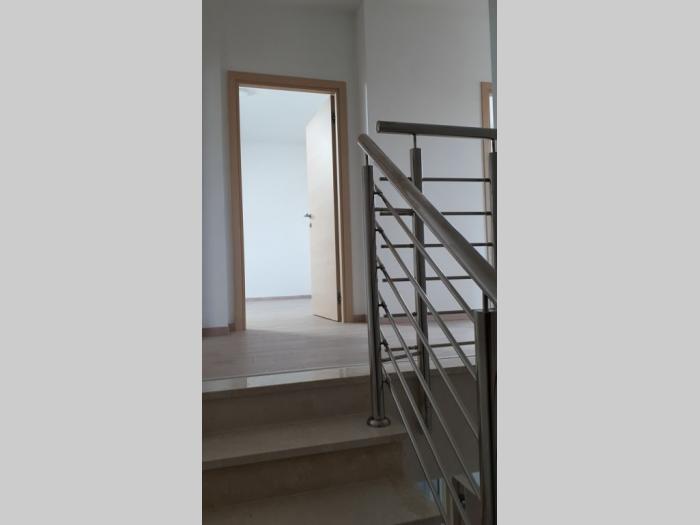 uknjižen duplex voždovac dušanovac besplatni mali oglasi