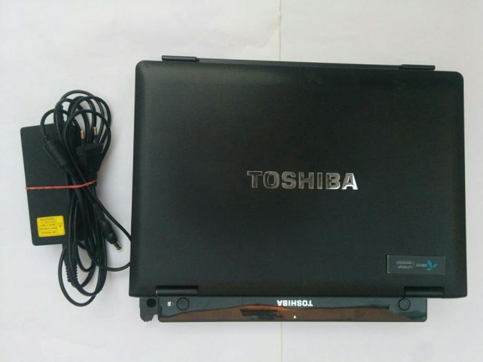 toshiba tecra m 11 16c i 5, sa docking station besplatni mali oglasi
