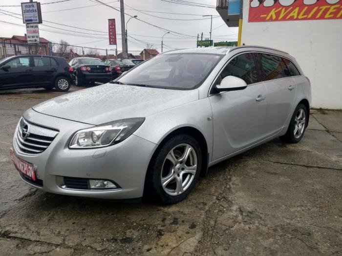 opel insignia 2 0cdti besplatni mali oglasi