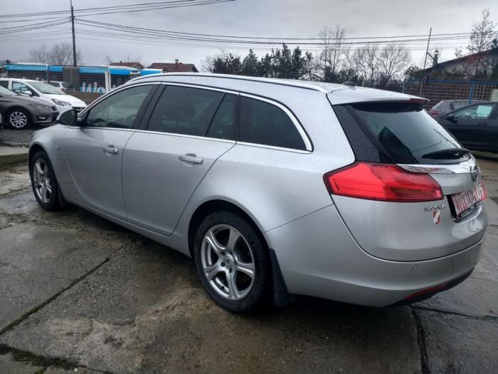 opel insignia 2 0cdti besplatni mali oglasi