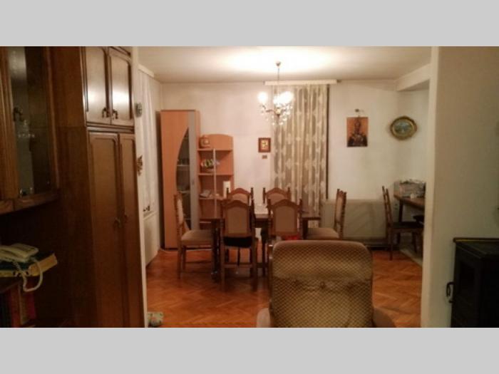 aranđelovac, kuća kod škole svetolik ranković besplatni mali oglasi