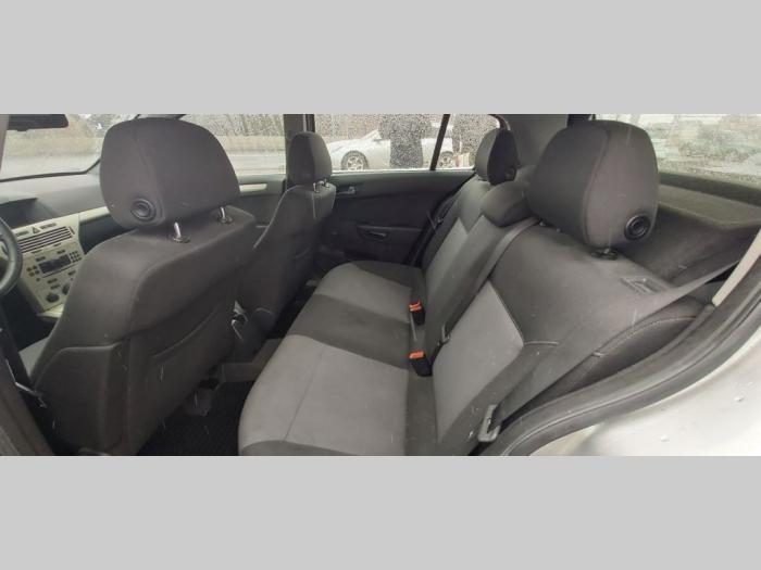 opel astra h 1 6i besplatni mali oglasi