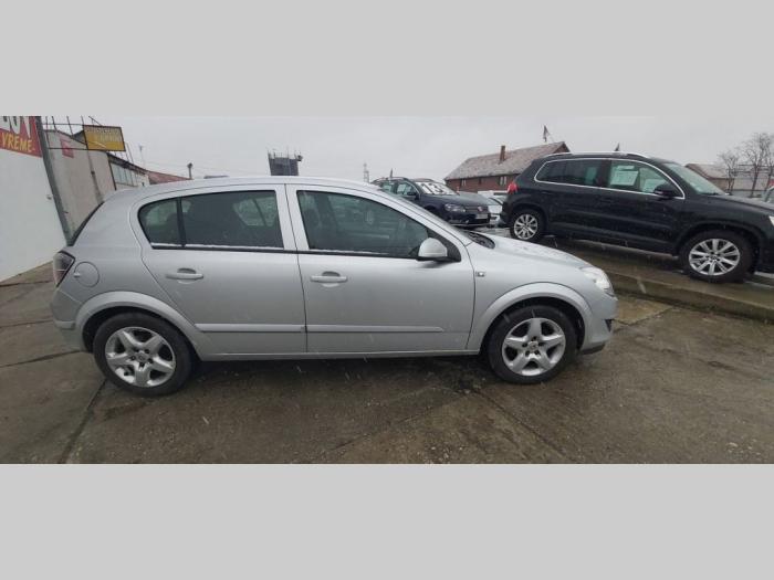 opel astra h 1 6i besplatni mali oglasi