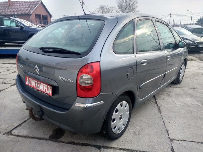 citroen xsara picasso 2 0 hdi besplatni mali oglasi
