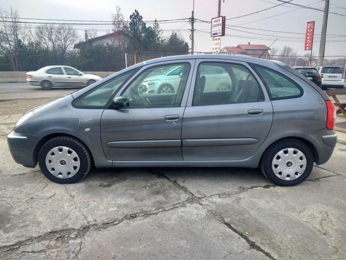 citroen xsara picasso 2 0 hdi besplatni mali oglasi