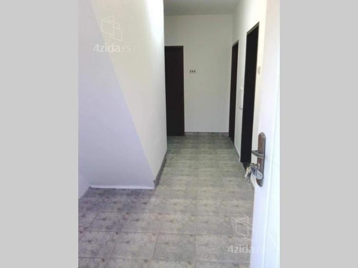 kuća na prodaju, obrenovac, mislođin besplatni mali oglasi