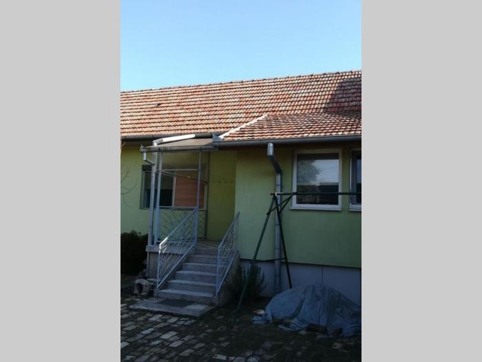 stambeno poslovna kuća u subotici besplatni mali oglasi