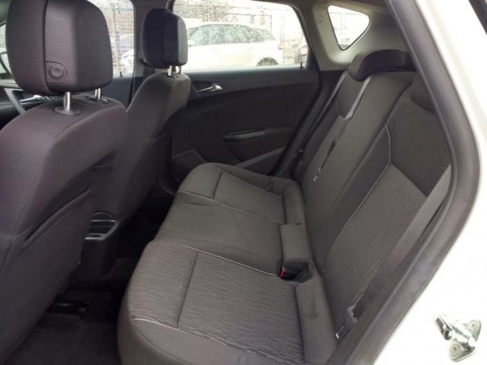 opel astra j 1 3cdti besplatni mali oglasi