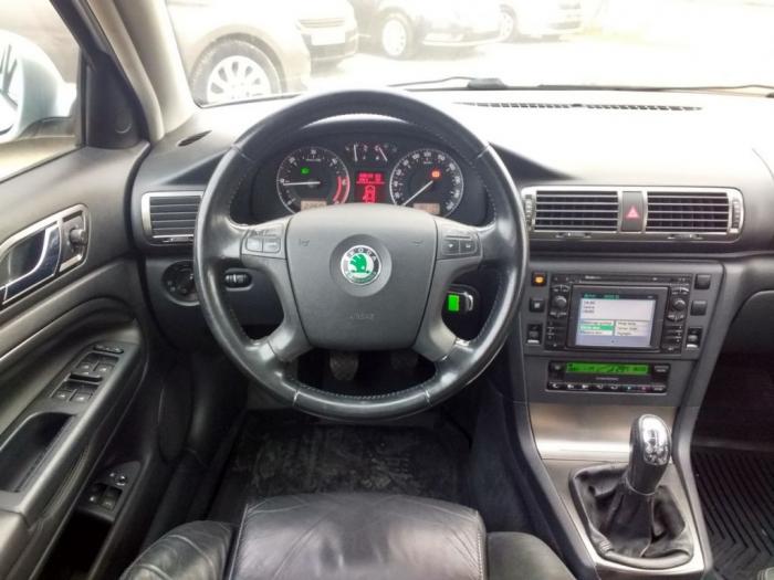 škoda superb 2 0tdi besplatni mali oglasi