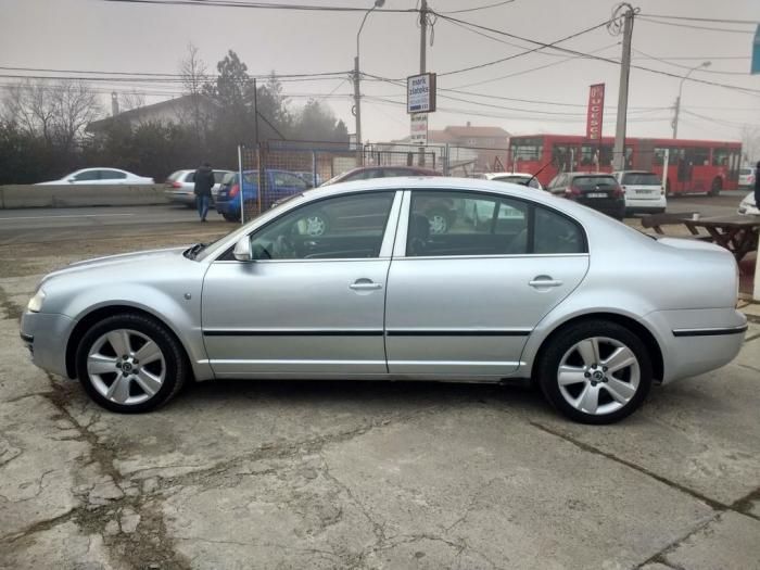 škoda superb 2 0tdi besplatni mali oglasi