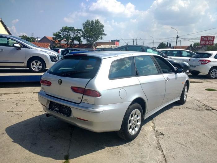 alfa romeo 156 1 9jtd besplatni mali oglasi
