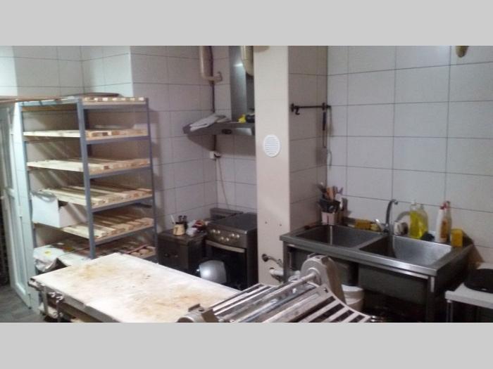 prodajem pekaru u radu besplatni mali oglasi