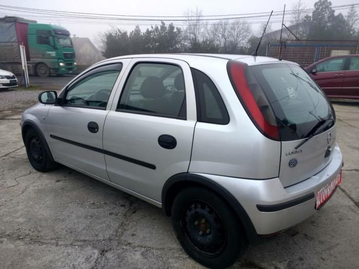 opel corsa c 1 3cdti besplatni mali oglasi