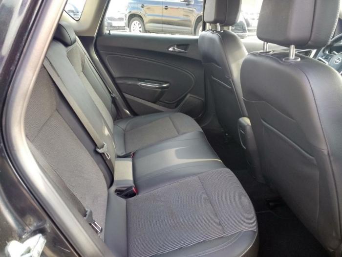opel astra j 1 7cdti besplatni mali oglasi