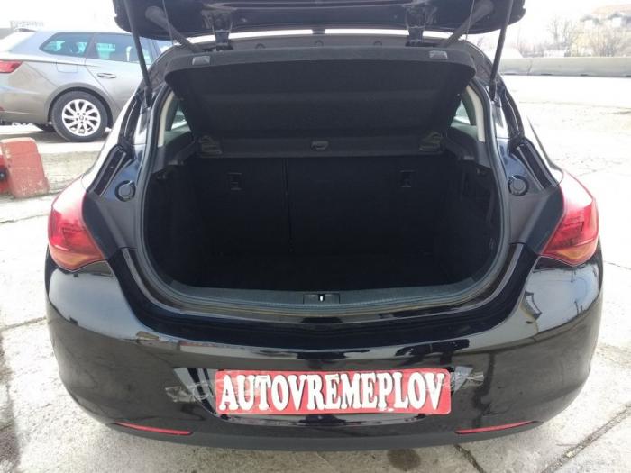 opel astra j 1 7cdti besplatni mali oglasi