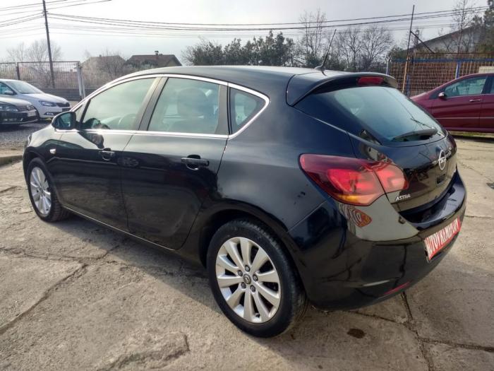 opel astra j 1 7cdti besplatni mali oglasi