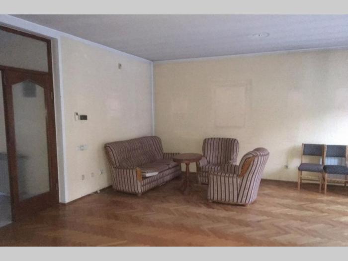 izdavanje, kuća voždovac 300m2 besplatni mali oglasi