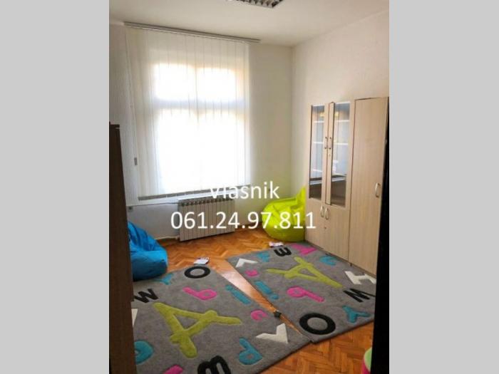 vlasnik prodaje kuću od 400m2 i 4 ari placa besplatni mali oglasi