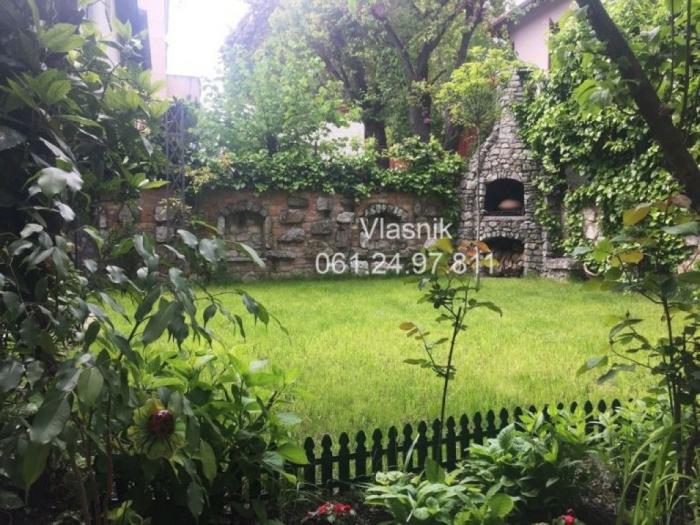 vlasnik prodaje kuću od 400m2 i 4 ari placa besplatni mali oglasi