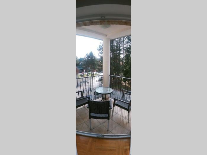 apartman u samom centru zlatibora besplatni mali oglasi