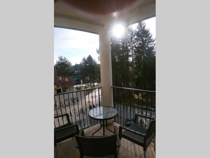 apartman u samom centru zlatibora besplatni mali oglasi