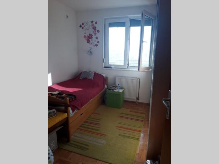 prodajem stan kruševac besplatni mali oglasi