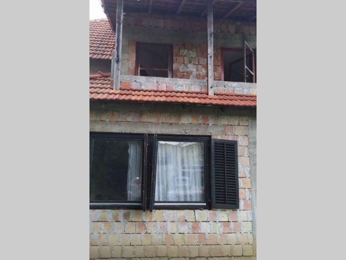vikendica na bovanskom jezeru besplatni mali oglasi