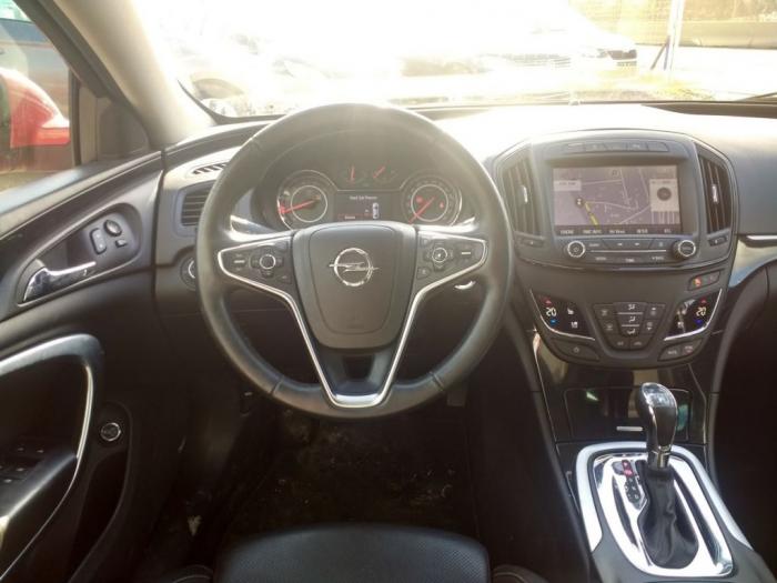 opel insignia 2 0cdti besplatni mali oglasi