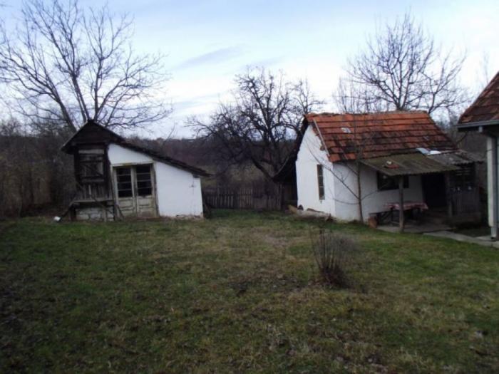 kuća vikendica u vrtiglavu besplatni mali oglasi
