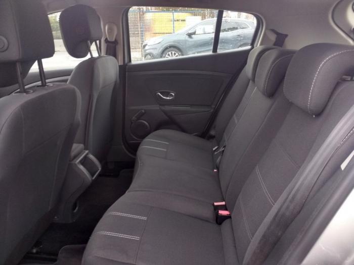 renault megane 1 5dci besplatni mali oglasi