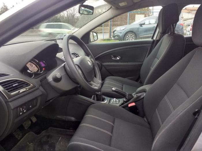 renault megane 1 5dci besplatni mali oglasi