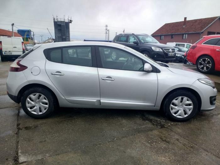 renault megane 1 5dci besplatni mali oglasi