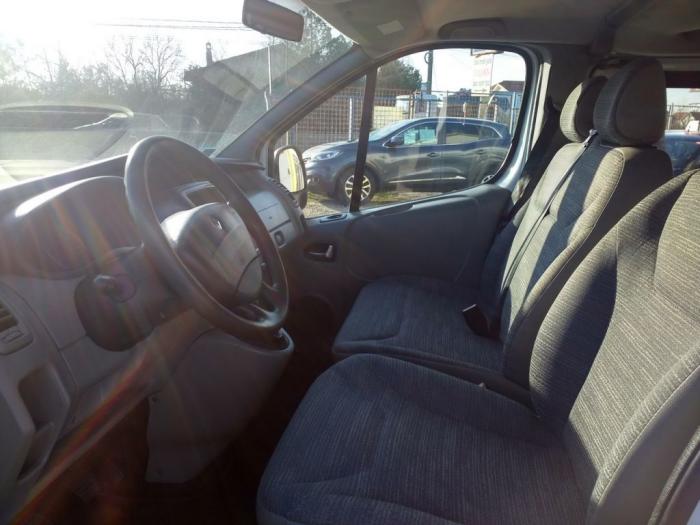 renault trafic 2 0dci besplatni mali oglasi