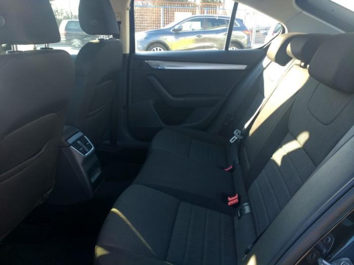 škoda octavia 2 0tdi besplatni mali oglasi