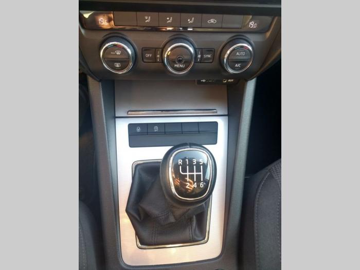 škoda octavia 2 0tdi besplatni mali oglasi