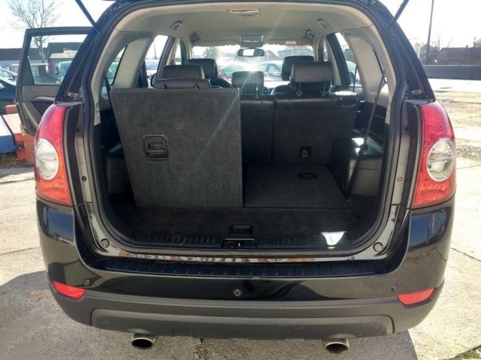 chevrolet captiva 2 2d besplatni mali oglasi