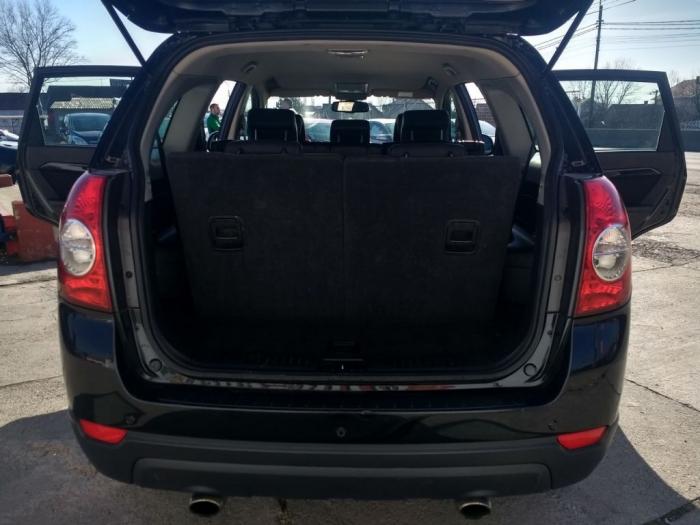 chevrolet captiva 2 2d besplatni mali oglasi